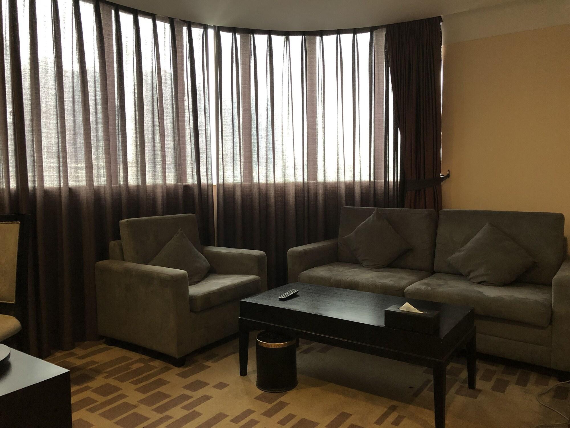 Henry Business Hotel Гуанчжоу Екстер'єр фото